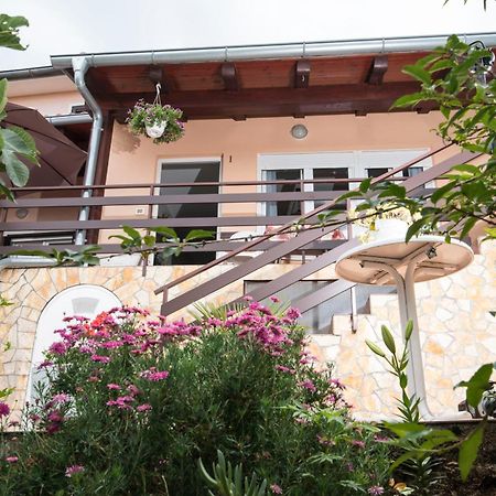 Apartment Alba Medveja Εξωτερικό φωτογραφία