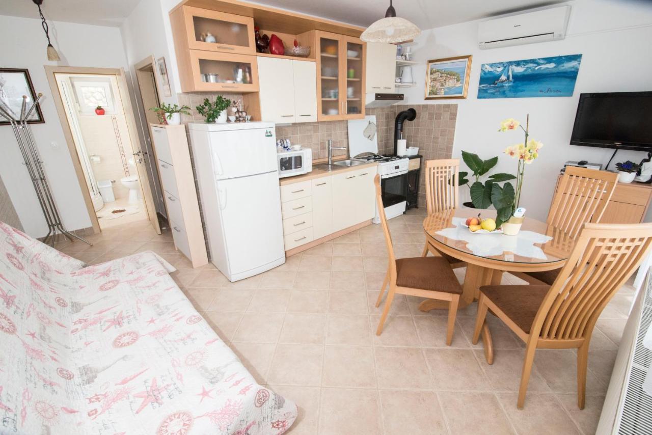 Apartment Alba Medveja Εξωτερικό φωτογραφία